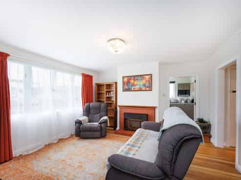 8 Easton Street, Foxton