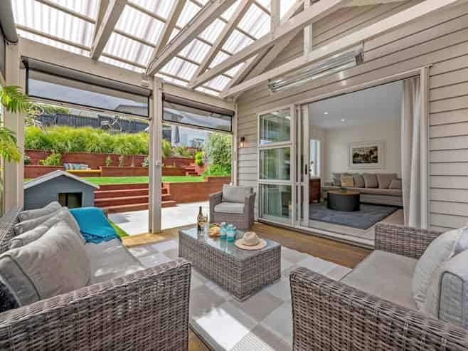 24 Lydiard Place, Beachlands