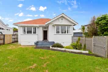 3 Carlton Street, Hillsborough