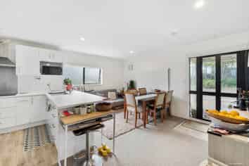 5 Schnapper Rock Road, Albany