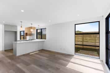 33 Karikari Crescent, Takanini