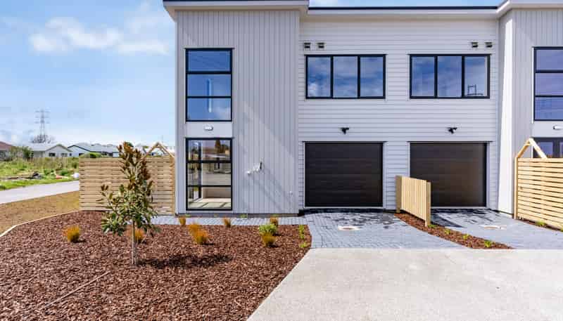 33 Karikari Crescent, Takanini