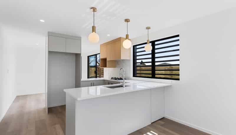 33 Karikari Crescent, Takanini