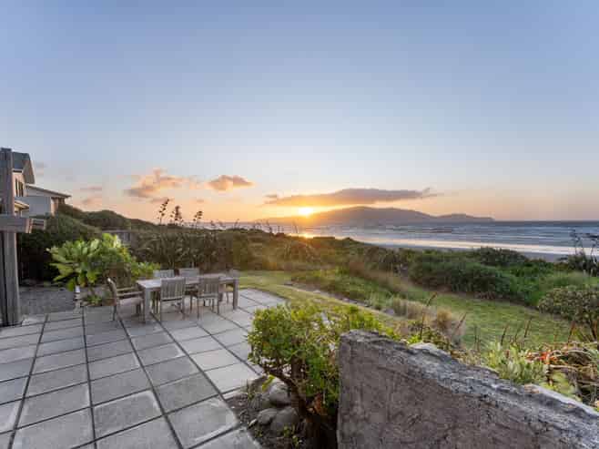 75 Field Way, WAIKANAE BEACH