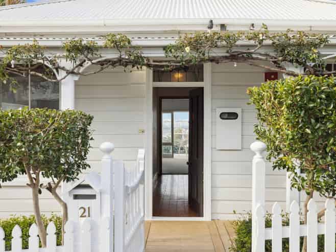 21 Melford Street, Saint Marys Bay