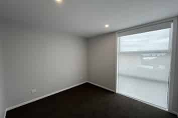 16 Dunkirk Terrace , Mount Albert