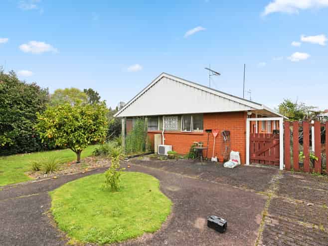 13A Lorraine Place, Glenview