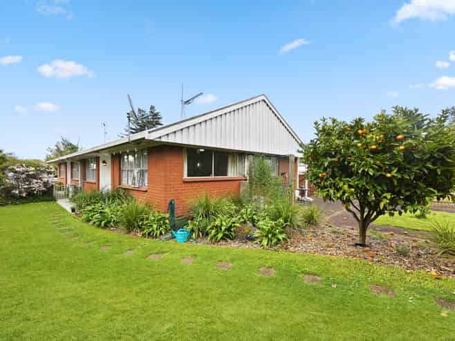 13A Lorraine Place, Glenview