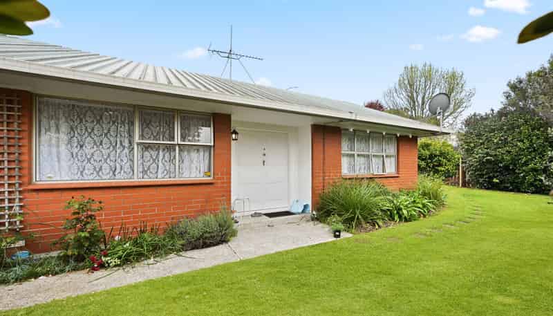 13A Lorraine Place, Glenview
