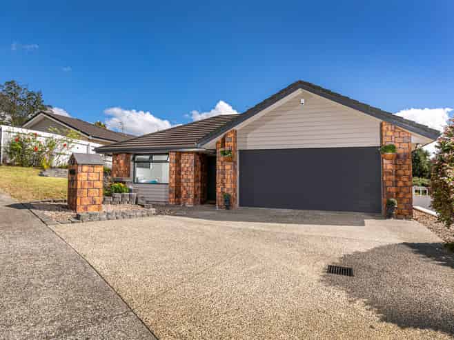 4 Clapton Place, Henderson