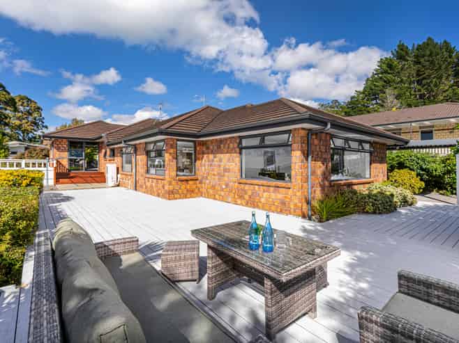 4 Clapton Place, Henderson