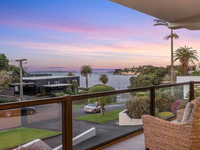 1/4 Hanene Street, St Heliers