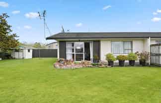 57A Saxbys Road, Deanwell