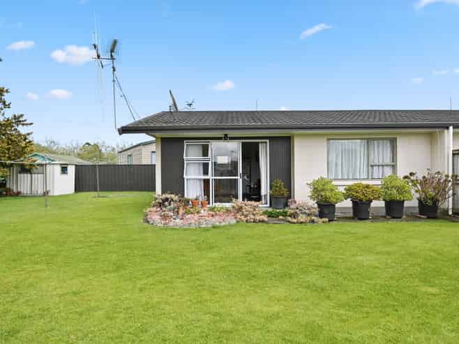 57A Saxbys Road, Deanwell