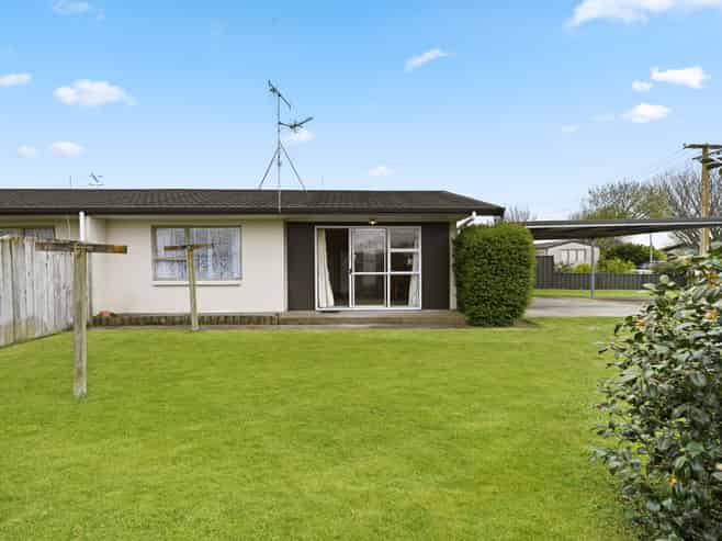 57A Saxbys Road, Deanwell