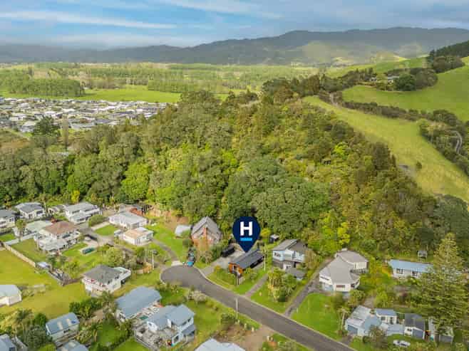 10 Wai-iti Terrace, Whitianga