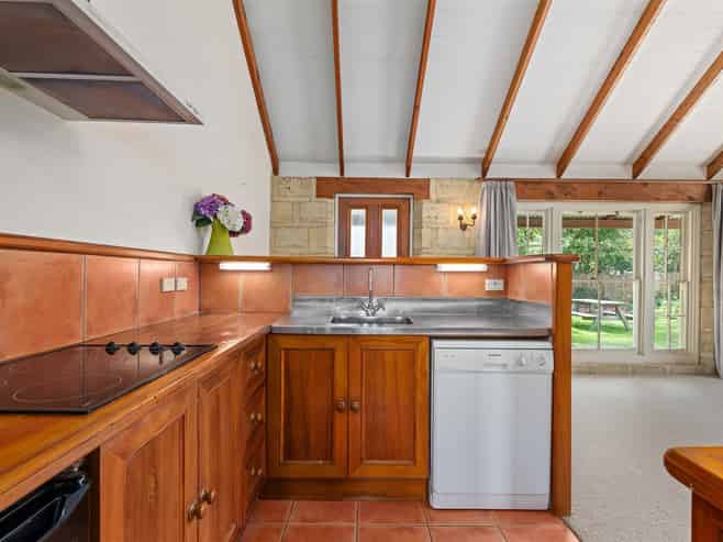 73D Murphys Road, Springlands