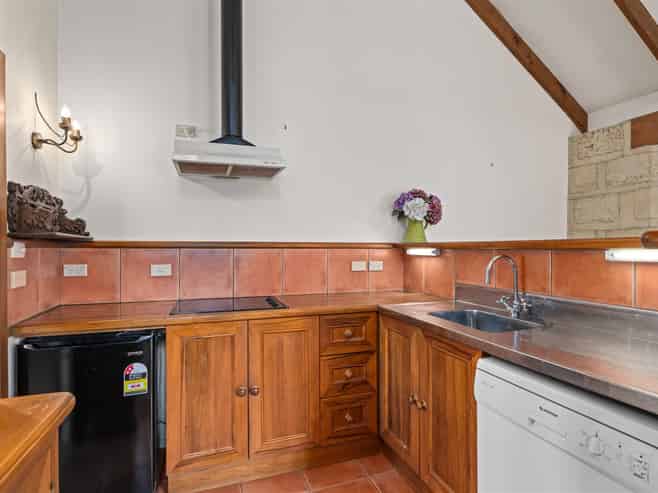 73D Murphys Road, Springlands