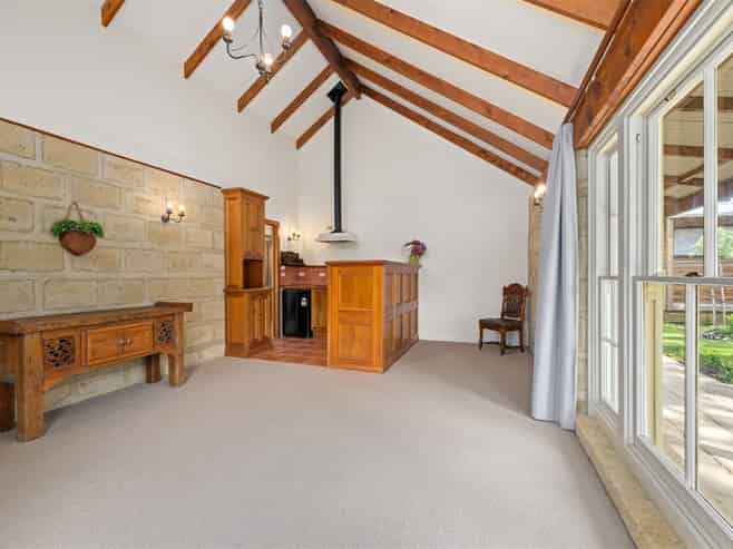 73D Murphys Road, Springlands