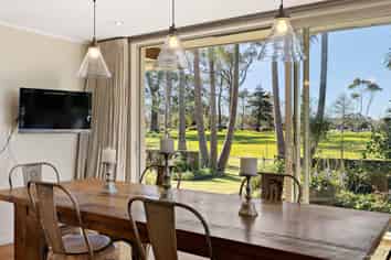 38 Maygrove Drive, Orewa