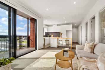 203/75 Hobsonville Point Road, Hobsonville
