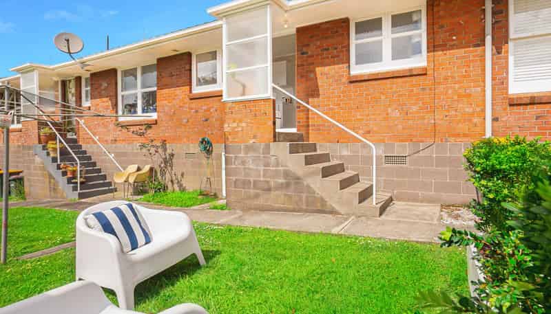 2/38 Jutland Road, Hauraki