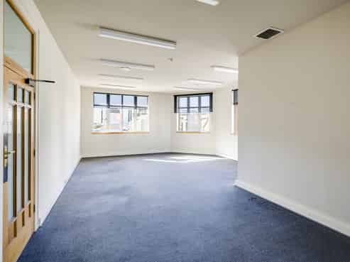 Iconic - 107sqm CBD office