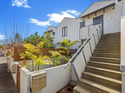 20/5 Carolina Place, Albany