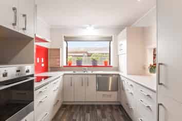 32B Seddon Street, Glenholme