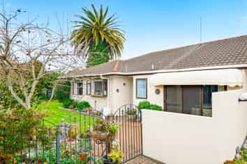 32B Seddon Street, Glenholme
