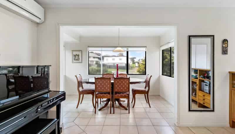 2/115 Bucklands Beach, Bucklands Beach