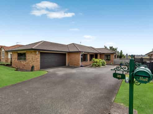 35 Fergy Crescent, Wattle Downs