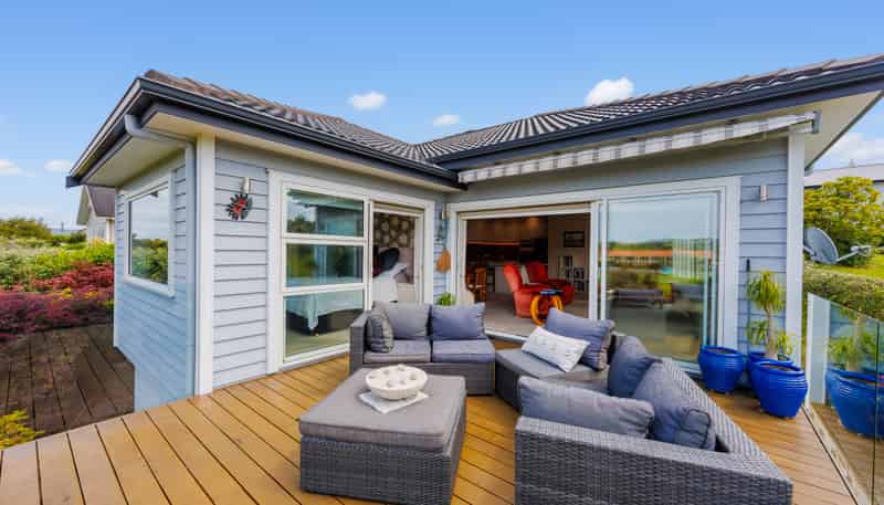 10 Bella Vista Drive, Gulf Harbour