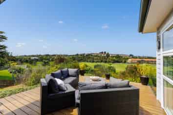 10 Bella Vista Drive, Gulf Harbour