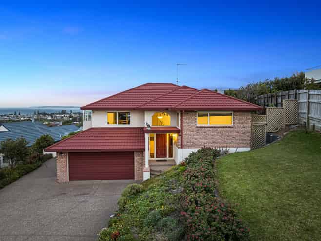 24 Grovenor Drive, Orewa