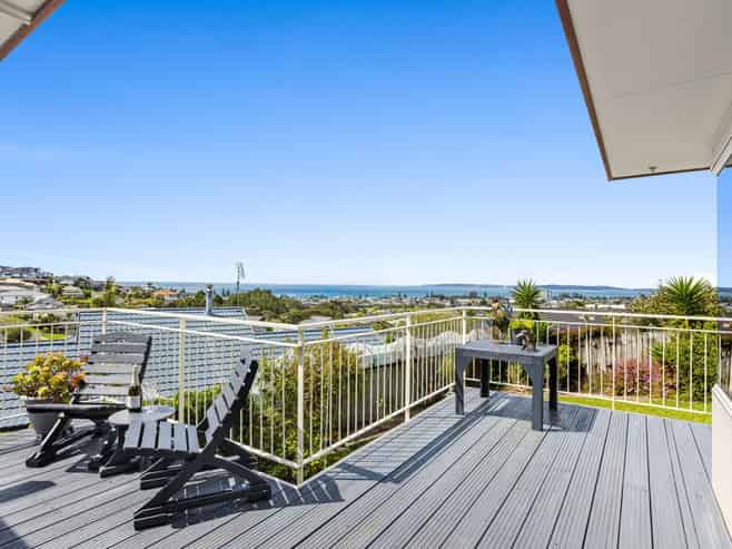 24 Grovenor Drive, Orewa