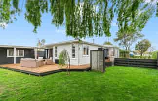 35 Richmond Road, Carterton