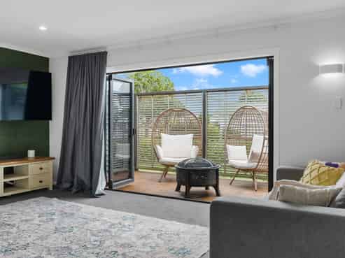 35 Richmond Road, Carterton