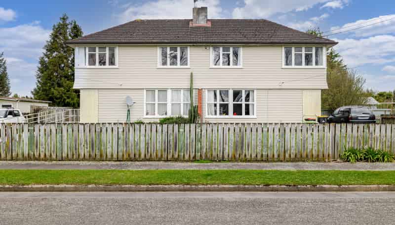 9 - 11 Hamilton Street, Pahiatua