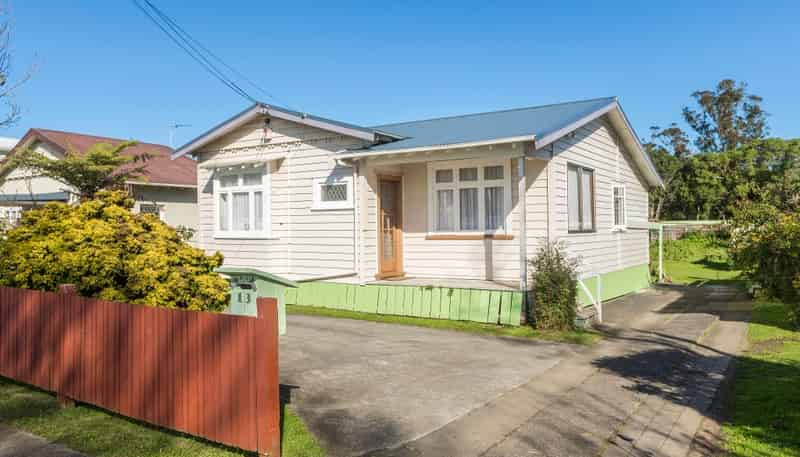 13 Hendon Avenue, Mount Albert