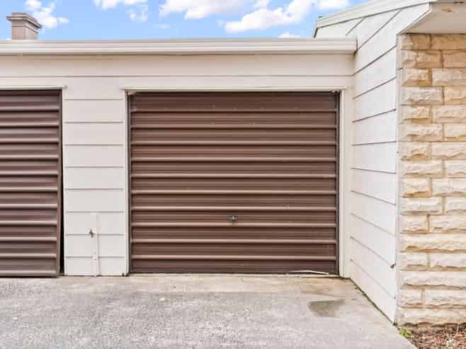 8B Grove Street, SAINT KILDA