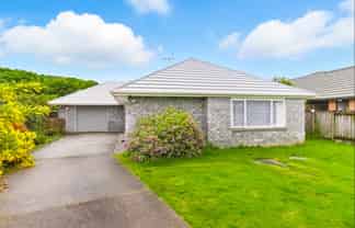 35 Spackman Crescent, Paraparaumu