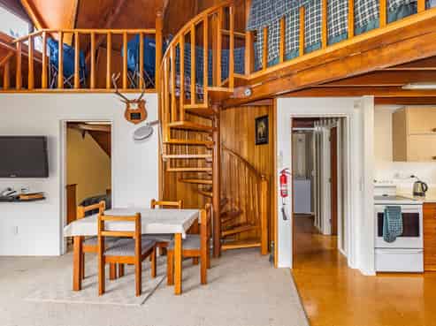 17A and 17 Ti Kouka Place, Ohakune