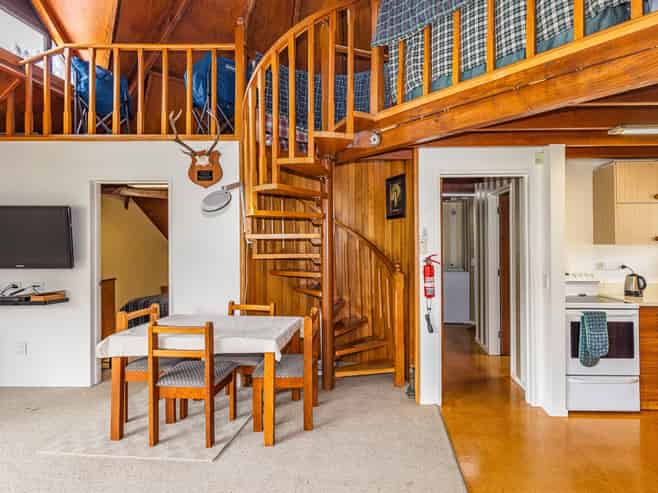 17A and 17 Ti Kouka Place, Ohakune