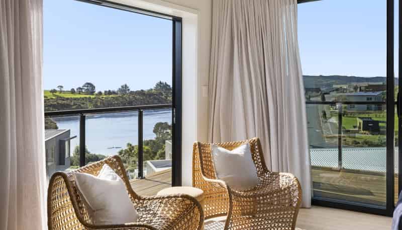 15 Maataitai Road, Raglan