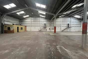 Warehouse / Office Combo