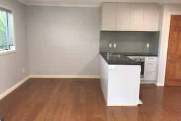 8A Glenreagh Place, Torbay