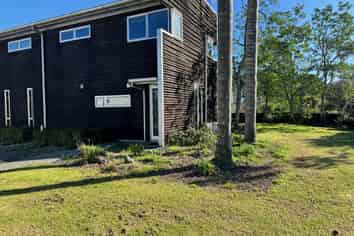 2171B River Road, Horsham Downs