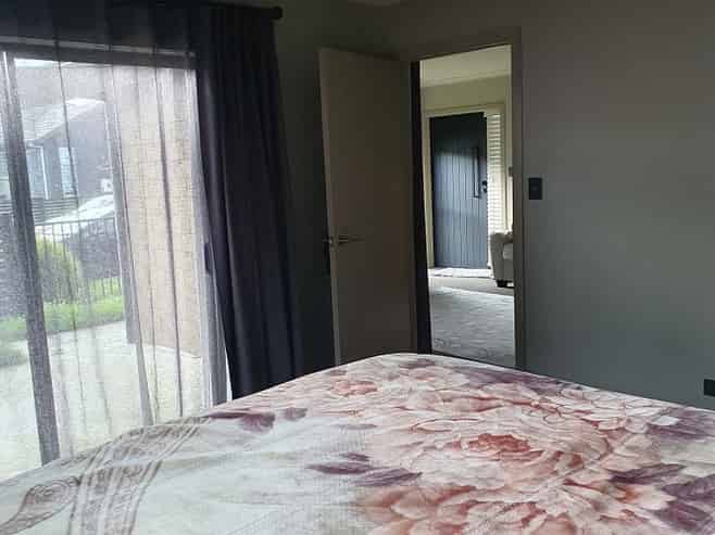 1/4 Ekara Road, Flagstaff