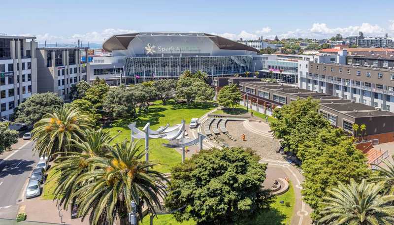 8 Mahuhu Crescent, Auckland Central